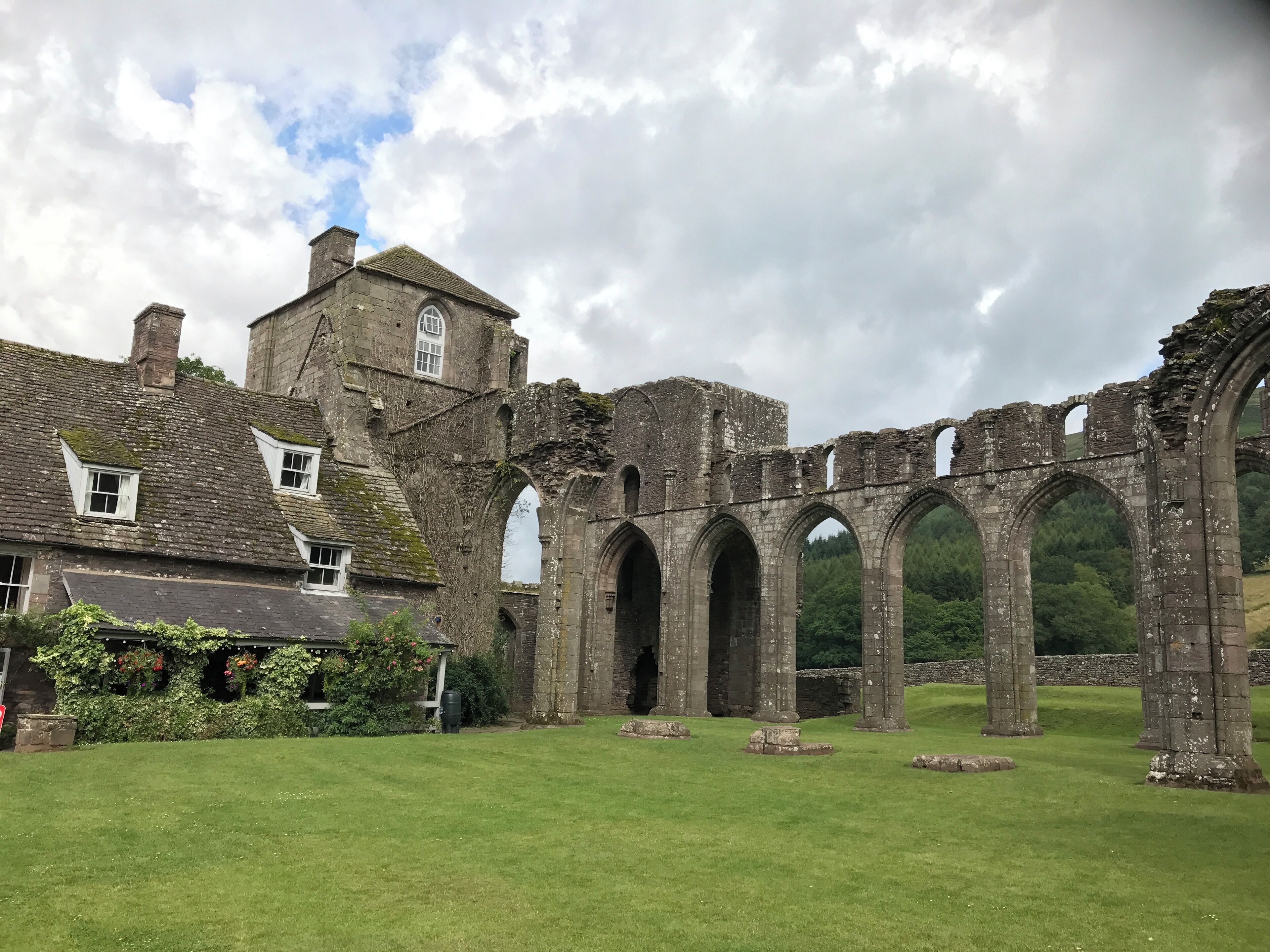 Llanthony Priory interior
