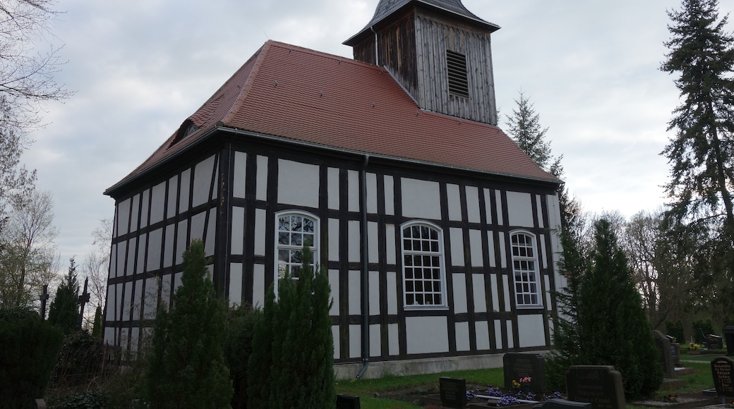 This is a picture of the Brandenburger Baudenkmal (cultural heritage monument) with the ID