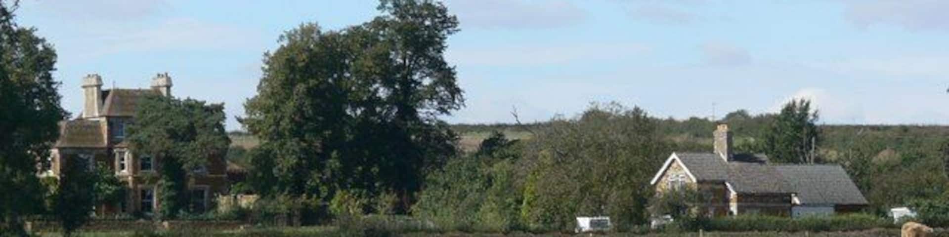 The Old Vicarage (left) and The Lodge (right), Uppingham Road, Caldecott, Rutland