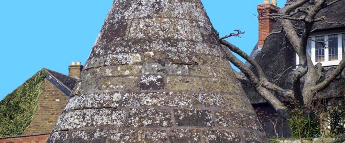 The buttercross in Hallaton. Hallaton is a village and civil parish in the Harborough district of Leicestershire, England. According to the 2001 census the parish had a population of 523, increasing to 594 at the 2011 census.