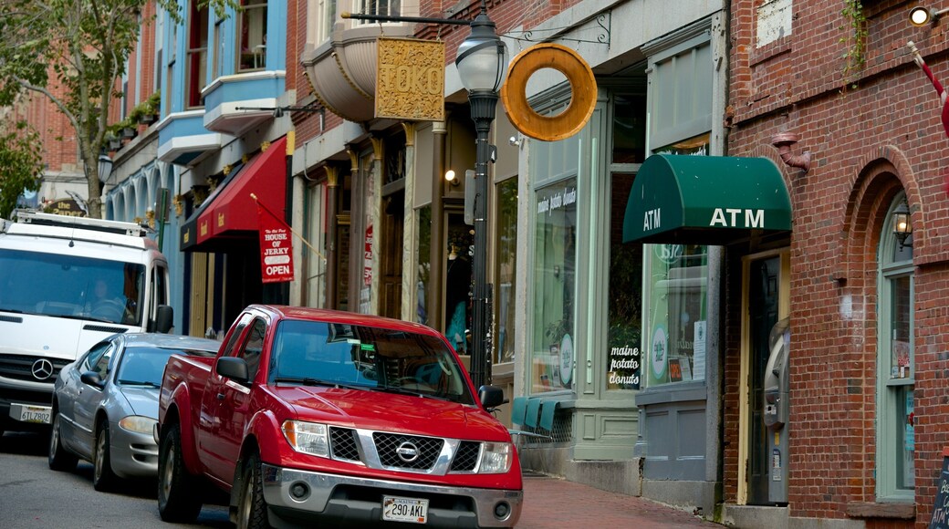 Old Town which includes street scenes