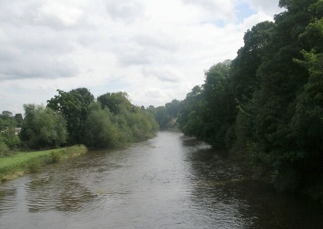 River Wharfe from Bridgefoot