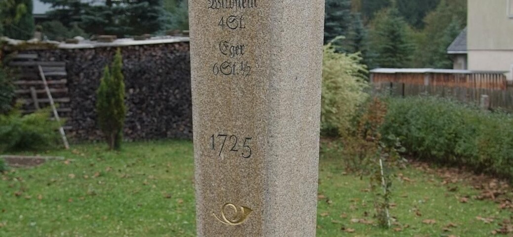 kursächsische Halbmeilensäule in Sträßel