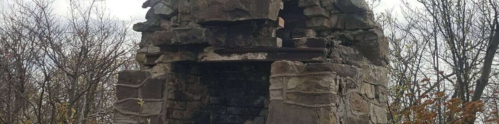 Firetower, this old chimney, and a great view. Pretty easy tril to hike.