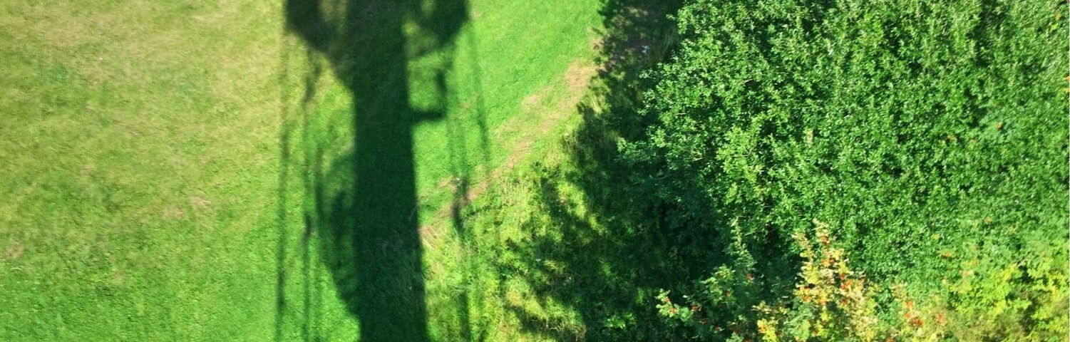 Cool little lookout tower near Jablonec nad Nisou. #Czech #shadow #overhead #green