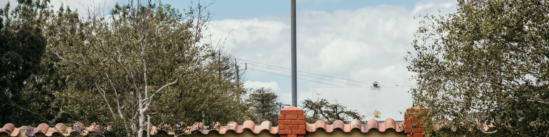 Mortlake swimming baths building