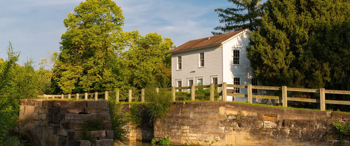 Late afternoon on the canal.