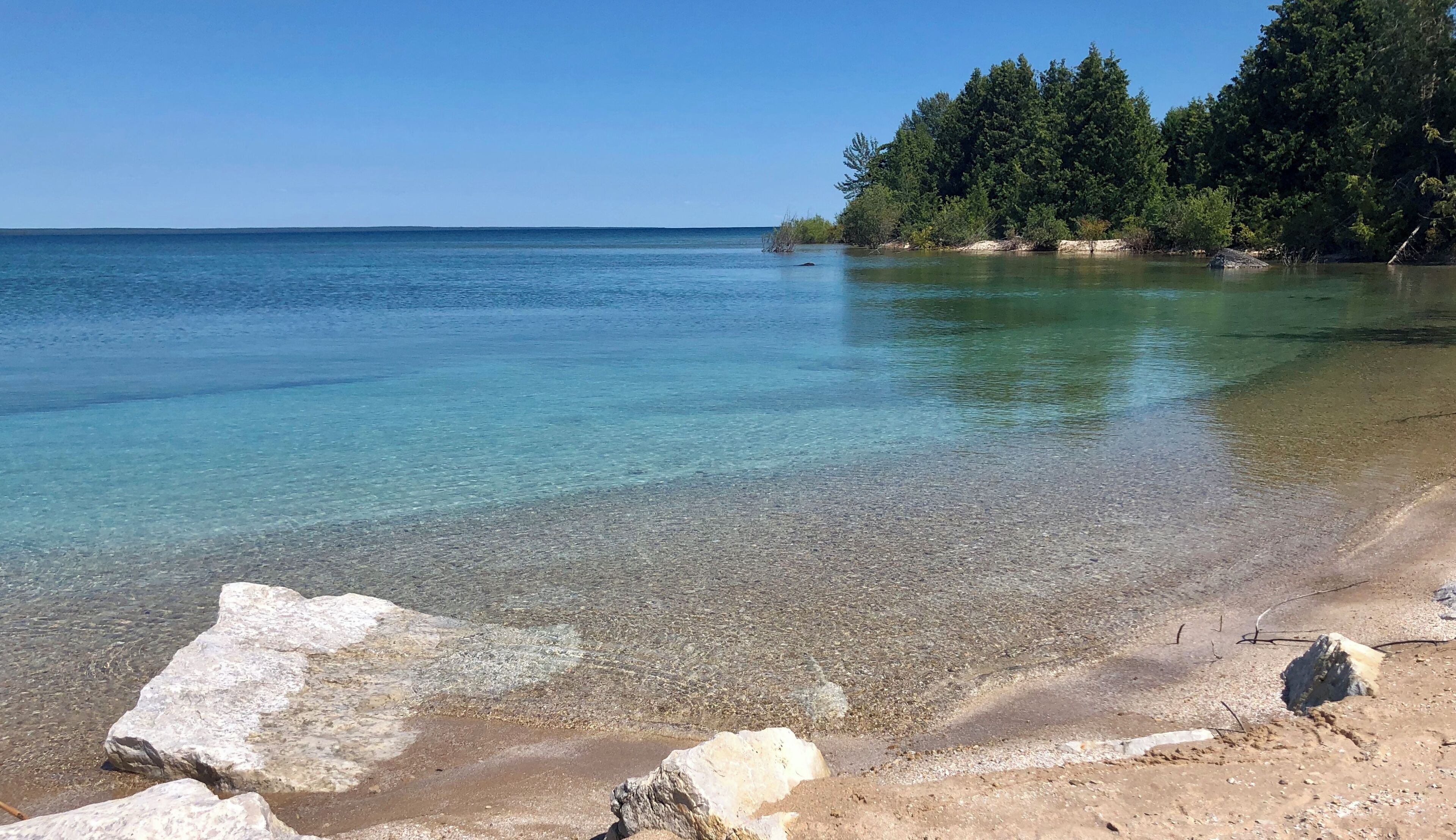 Seul Choix bay and its beautiful waters . 
