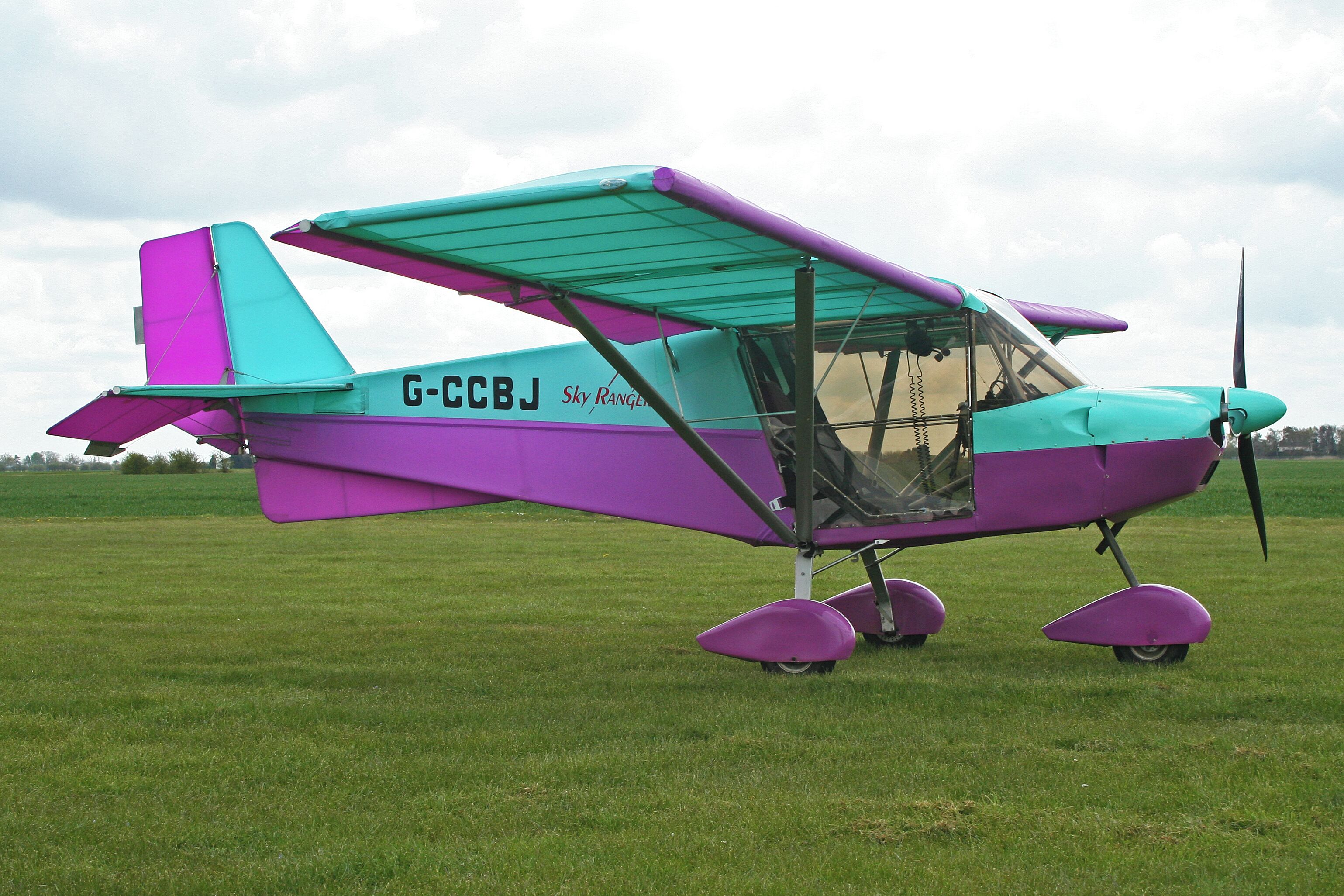 msn BMAA/HB/262. A visitor at the 2012 VAC and Daffodil Fly-in. Fenland Airfield. 14-4-2012