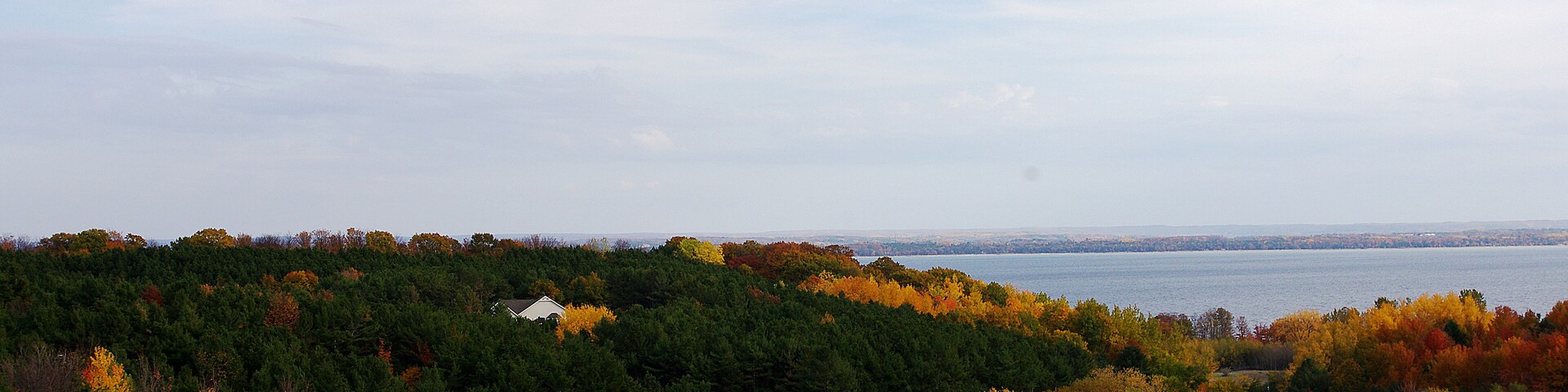 The fall color in Michigan can be quite difficult to predict. However when you get the timing right it can beautiful.