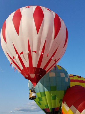 Metamora Hot Air Balloons launch to show is mesmerising!