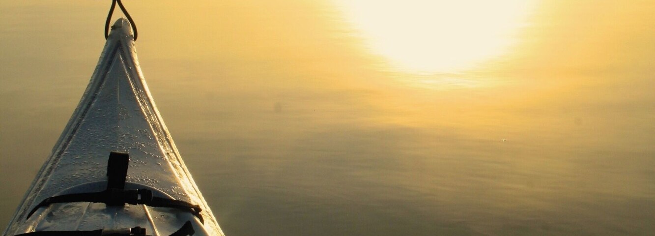 Kayaking the misty morning sunrise over Devoe Lake in Michigan's Rifle River State Recreation Area.
#GoldenHour
#waterlust #kayak