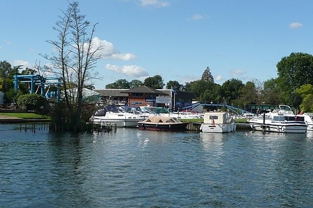 Wargrave Marina On the south bank of the river close up to Shiplake railway bridge. Accessiblke by road from Waterman's Way off Station Road.