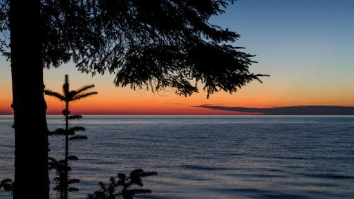 Sunset Over Lake Superior From Misery Bay