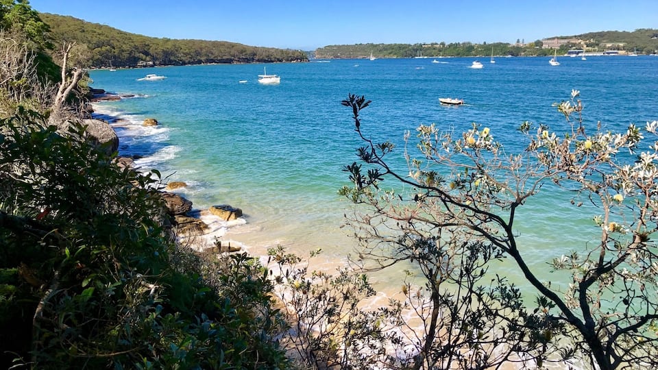Lucky us! We were blessed with wonderful weather this Easter weekend and decided to go for a hike from Spit to Manly. This classic bush & coastal walk is about 10km long and takes you past some of Sydney's most breathtaking sceneries, such as this stretch of turquoise blue water & white sand in Clontarf. #LifeAtExpedia