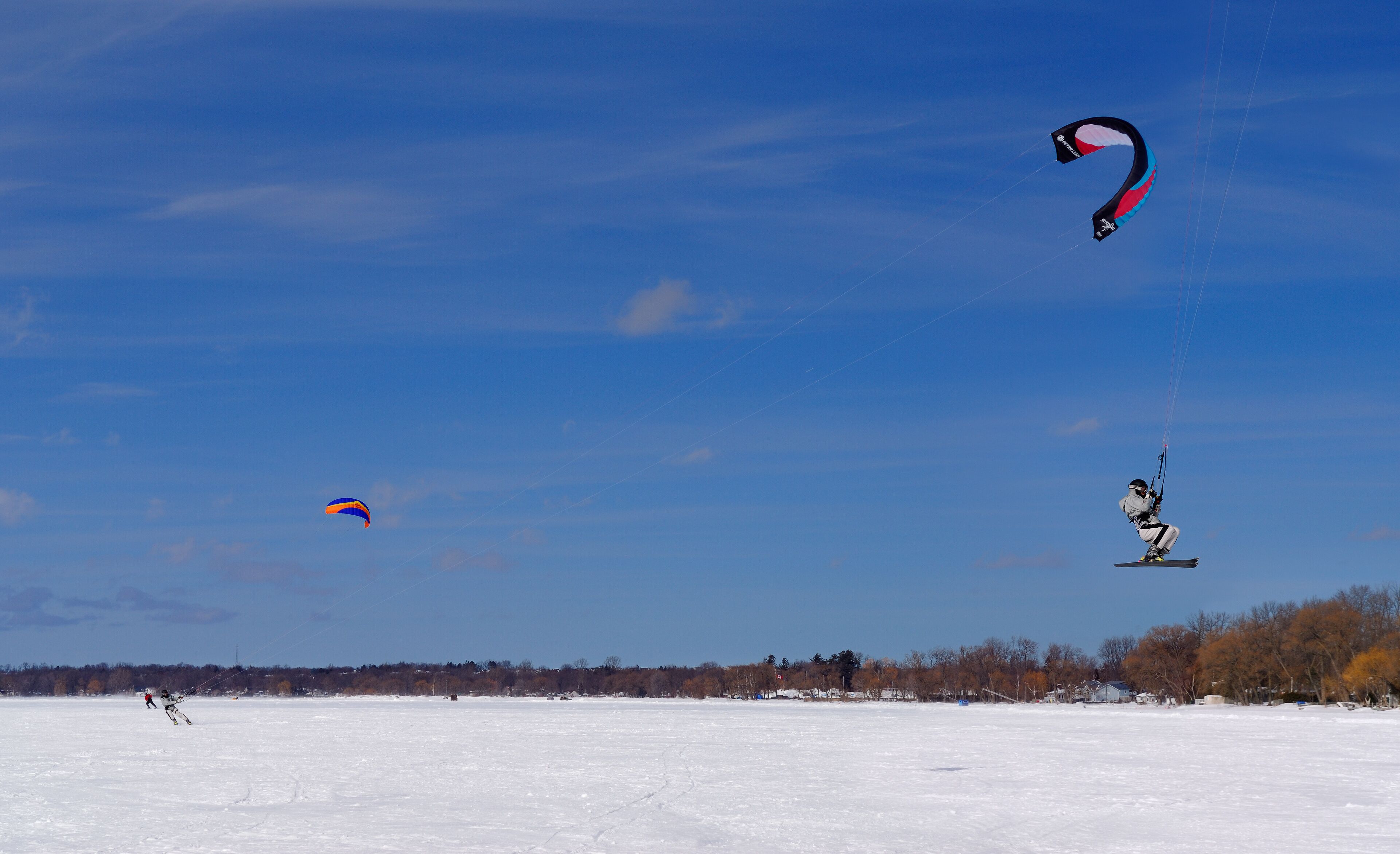 Snow kiting on Lake Simcoe with liftoff