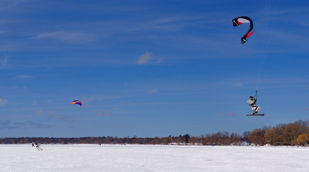 Snow kiting on Lake Simcoe with liftoff