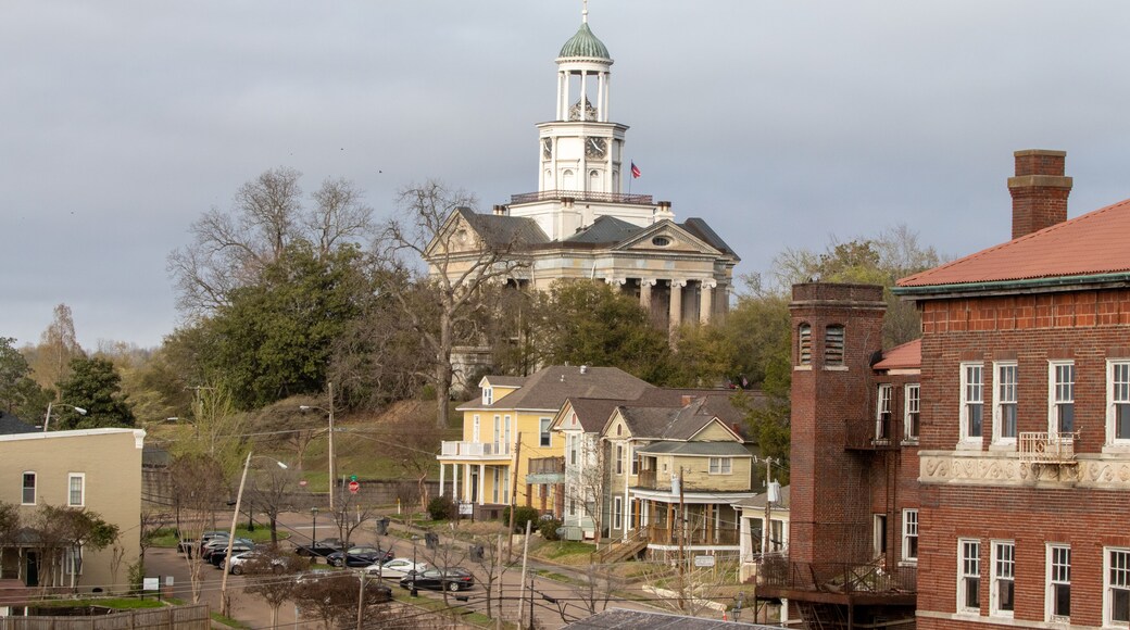 Vicksburg Courthouse Sitting Proudly Over the City