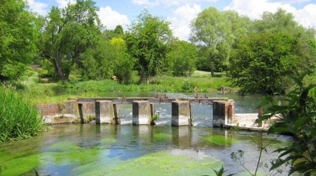 The Old Sluice on River Kennet at Axford Photograph taken from the wooden footbridge.