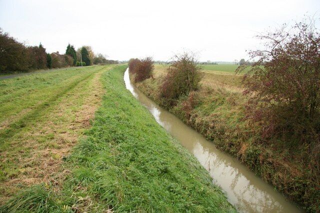Billingborough Lode Fenland drain by Neslam Road
