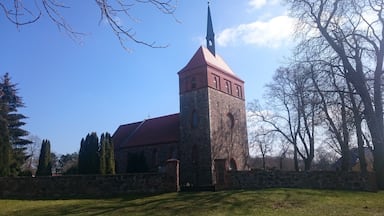 This is a picture of the Brandenburger Baudenkmal (cultural heritage monument) with the ID