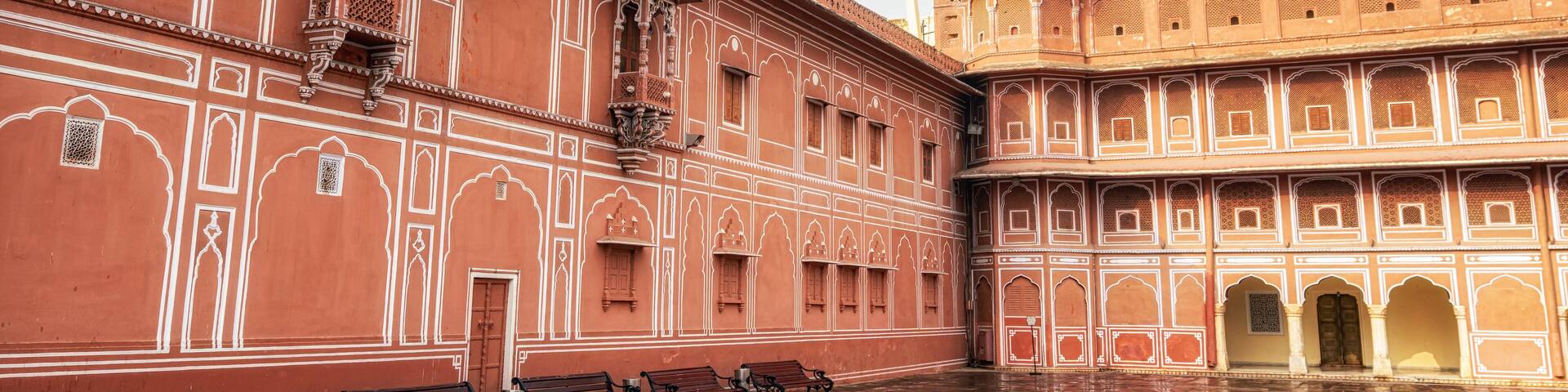 sarvato bhadra diwan e khas courtyard