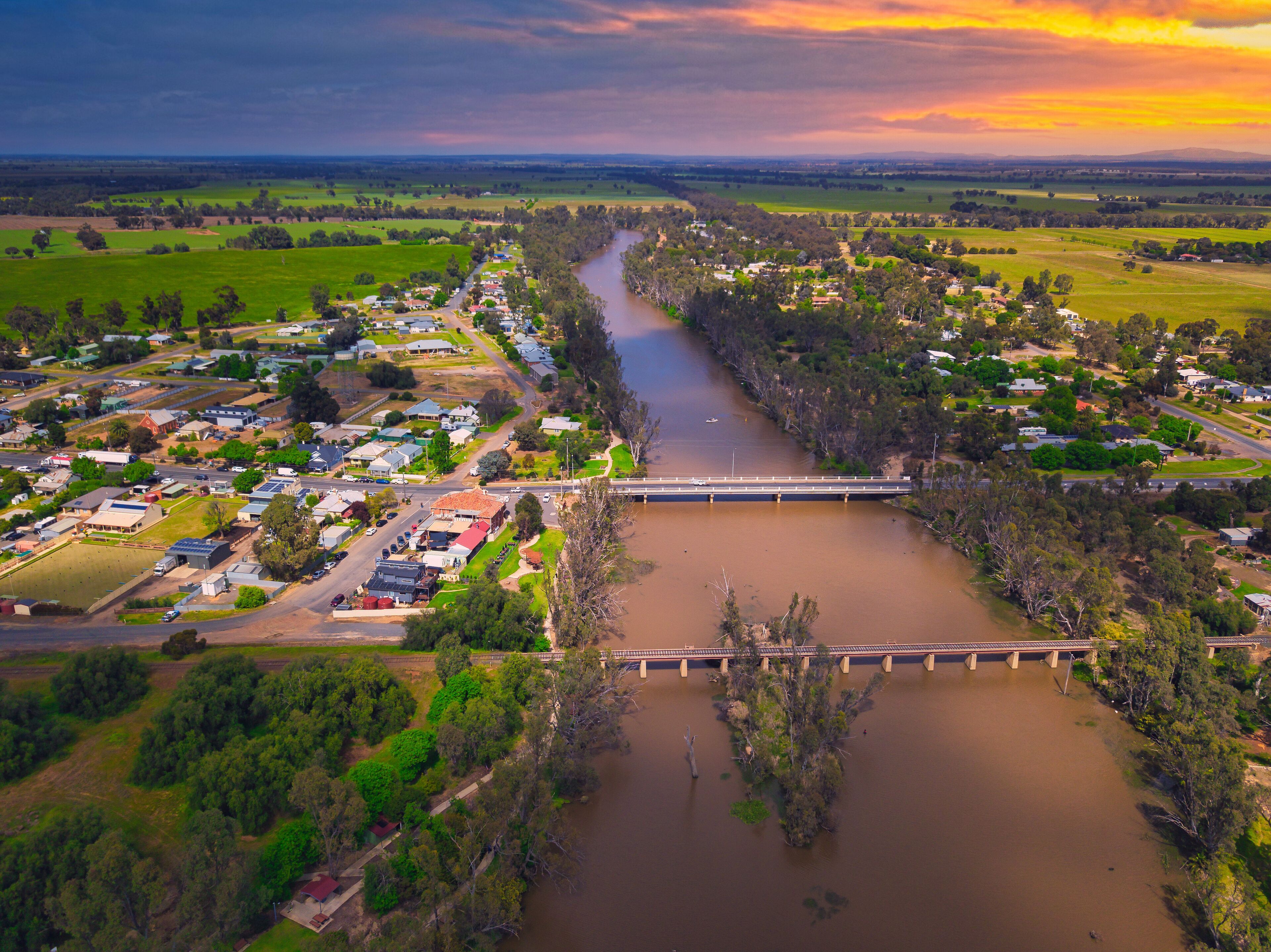 Bridgewater on Loddon Aerial Photo of Loddon River, Bridge and Main Town - Calder Highway