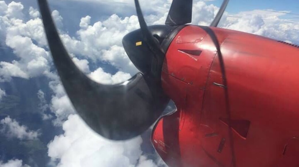 Sarpa airplane ...flying to La Macarena