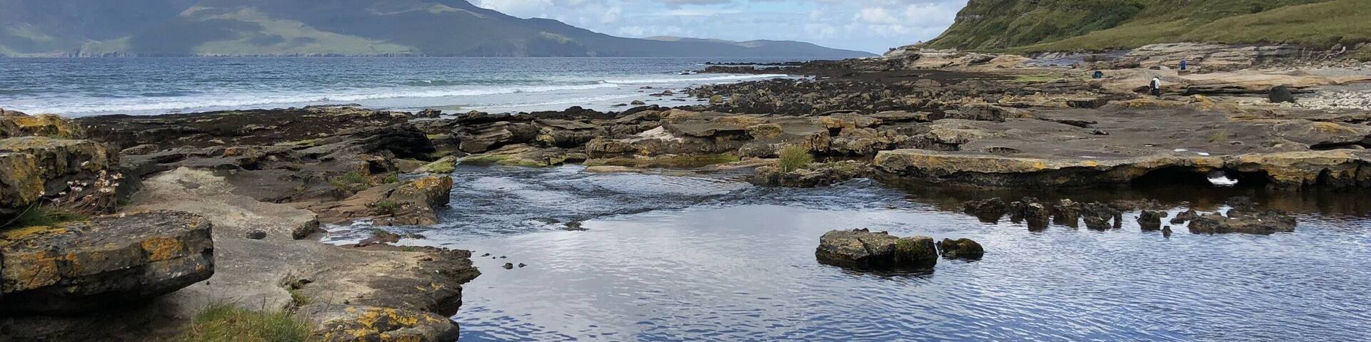 I spent a whole day just on this beach on the Isle of Eigg. It is truly a geology and a photography paradise. We were lucky to have a day full of sun and times shade that highlighted the landscape and it's incredible features.
You can get here via a ferry from Mallaig and can rent a bike from the port or take a good hike across the Isle.
These are pools formed by little rivers coming down from the mountain into the ocean. #lifeatexpedia #scotland
#scotland #lifeatexpedia