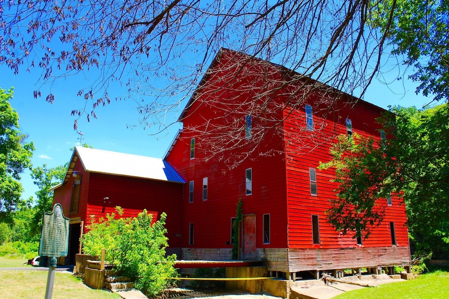 Rockbridge is an unincorporated community in northern Ozark County, Missouri. It is the site of an old mill on spring fed Spring Creek a tributary of Bryant Creek, which still houses the post office. It is twelve miles north of Gainesville, Missouri. On the property there is a gristmill, a post office general store and lodging options.
Oh my gosh! What a stunning place. It takes awhile to get there, but man is it worth the trip. Such a serene setting! I took my parents for breakfast, there is a fantastic restaurant in the general store, then we went and looked at the mill, creek, dam and trout hatchery! When the pub opened (Its inside the 1800’s grist mill btw) I set my parents down and they watched the anglers trying to catch the trout in the creek below. While they observed the action, I walked around to take pics of all the scenery.
From the pub you have a unique vantage point as you can see hundreds of fish in the water below that are not visible to the people fishing at ground level, so it’s fun to try and guess who will and won’t catch a fish!
Let’s talk about the people there. Each and every person was truly amazing. So friendly and hospitable. They really made you enjoy your time there!
I can’t wait to go back!
#LIFEATEXPEDIA #STAYCATION #IHEARTTRAVEL #ROCKBRIDGE #WATERMILLS #OZARKSBEAUTY #LIKEALOCAL