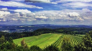 Czech paradise is the typical weekend away for Czechs that get outside of Prague for the weekend. Many outdoor activities like hiking and biking, and of course drinking beer #weekendgetaway #czechrepublic