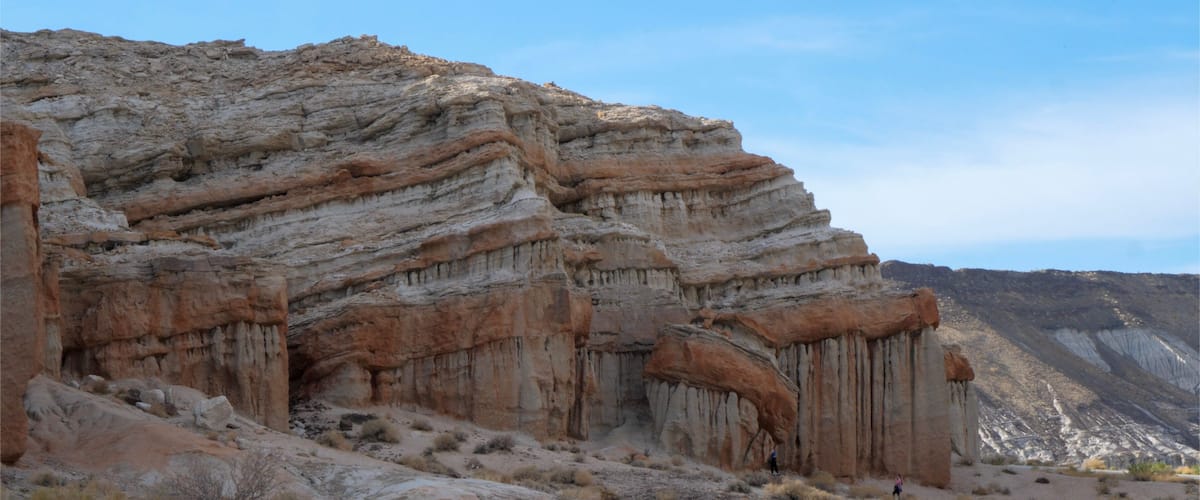 canyon with tourists