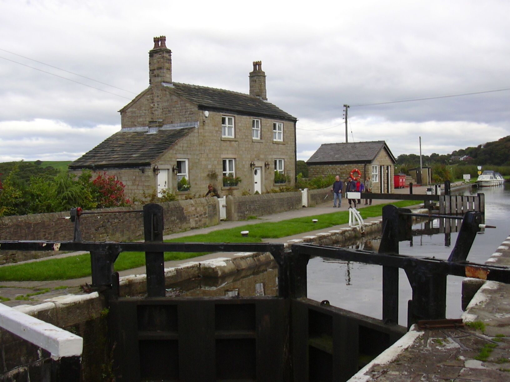 Photograph showing Top Lock House on the Leeds and Liverpool Canal, Brindle