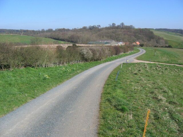 Birkdale Farm Road/Bridleway