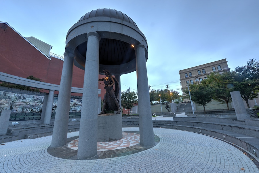 World War II Memorial - Trenton, New Jersey