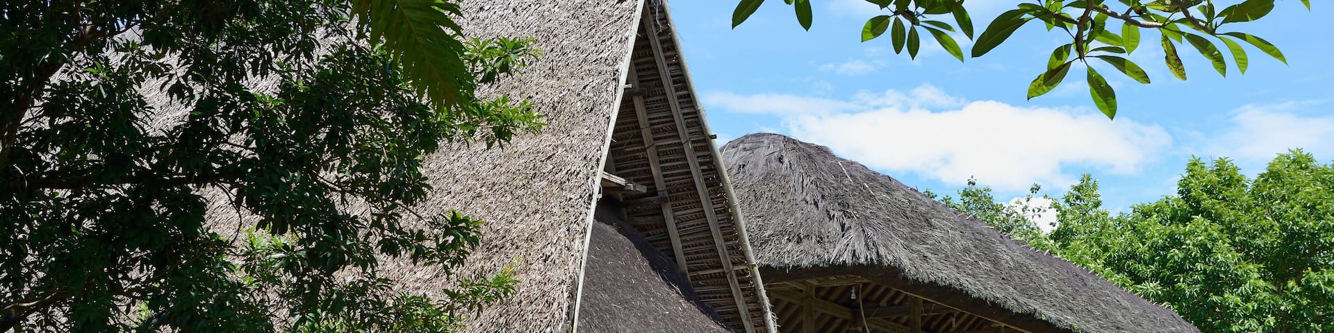 DDY6M2 Indonesia, island of Bali, Tenganan, traditional building in the village