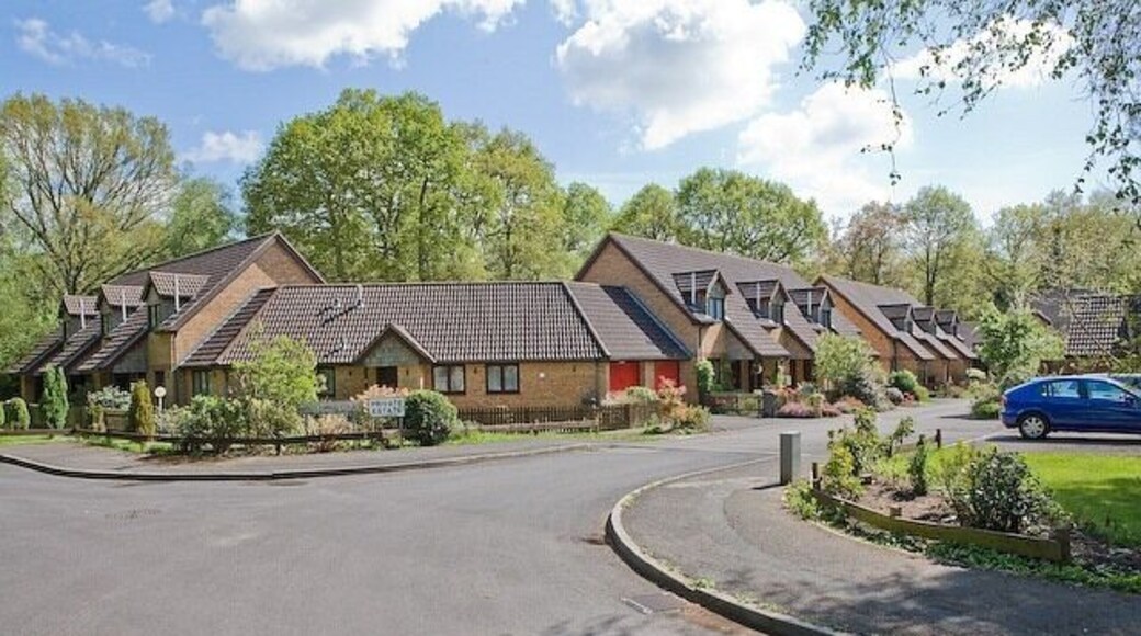 Fleming Court, Norton Welch Close, North Baddesley