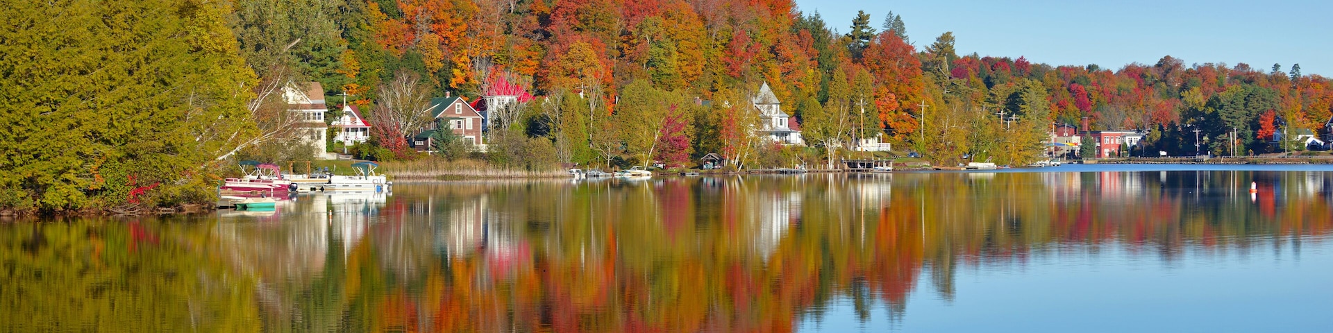 Autumn colors reflecting in lake