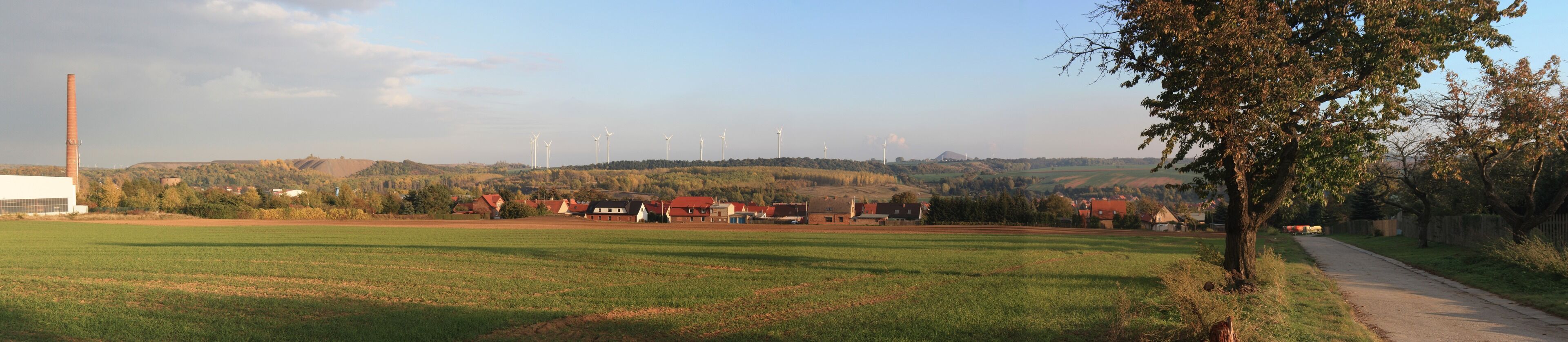 Blick auf Großörner und über das Wippertal dort von Süden