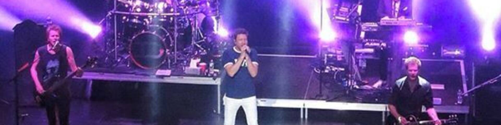 Duran Duran plays the Capitol Theatre in Port Chester, NY in support of their Paper Gods album. Here they perform "Rio" to close out the night. #duranlive