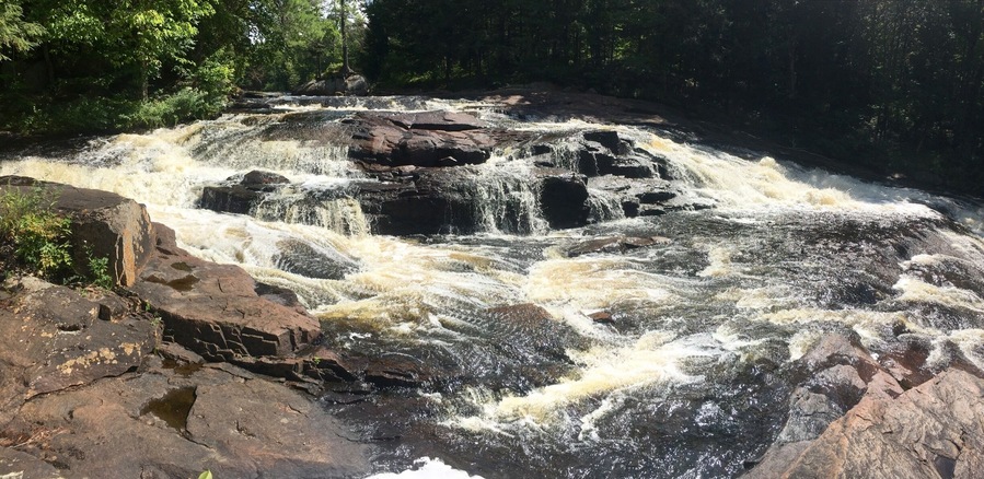 Waterfall along tooly pond road