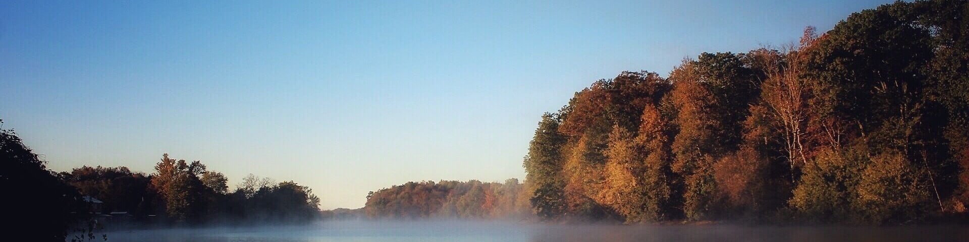 Early morning on the Wallkill river