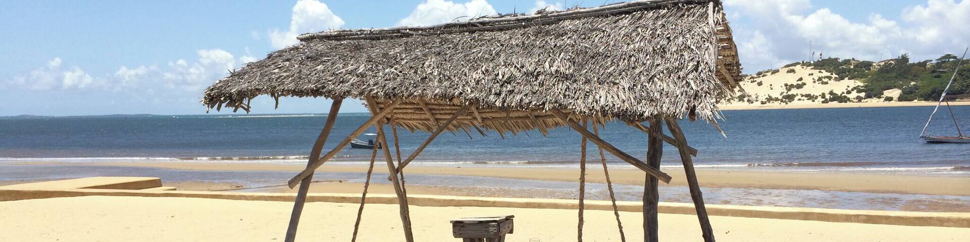 Manda Island is a secluded island off the coast of Lamu, Kenya. The perfect place to relax and spend wonderful afternoons enjoying the cool ocean breeze while lounging on these bed swings.