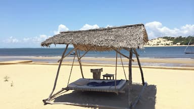 Manda Island is a secluded island off the coast of Lamu, Kenya. The perfect place to relax and spend wonderful afternoons enjoying the cool ocean breeze while lounging on these bed swings.