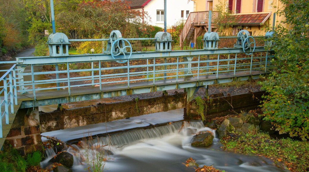 This file was uploaded with Commonist. La Rougegoutte, à Rougegoutte. Photo réalisée avec un filtre ND400.