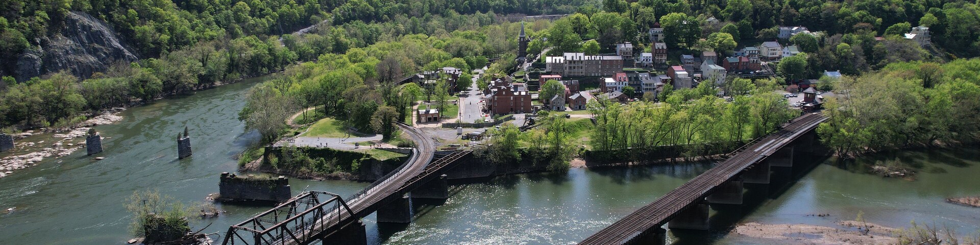 Harpers Ferry is the convergence point of Shenandoah River and Potomac River