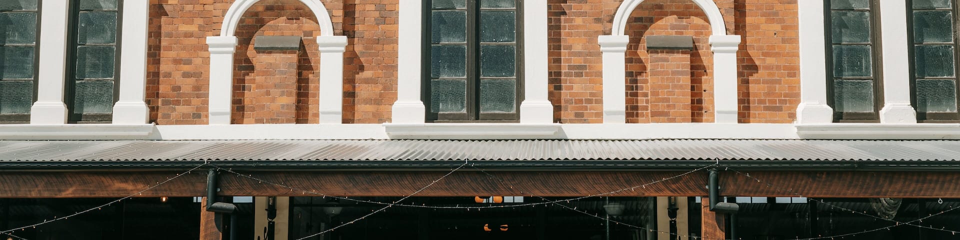 Crows Nest which includes signage and heritage elements