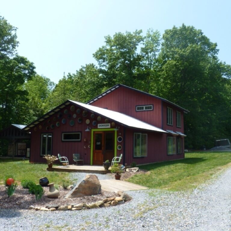 Open on Sundays, support this local craftsman