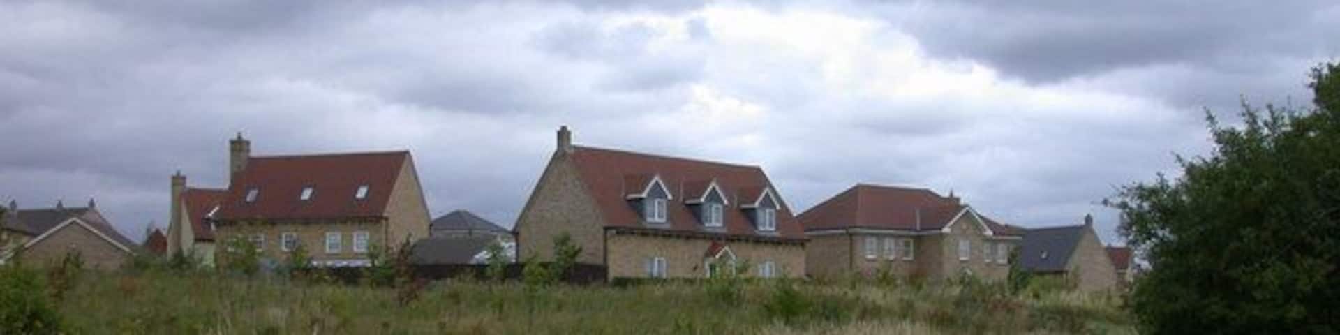 Bridleway passing Cambourne