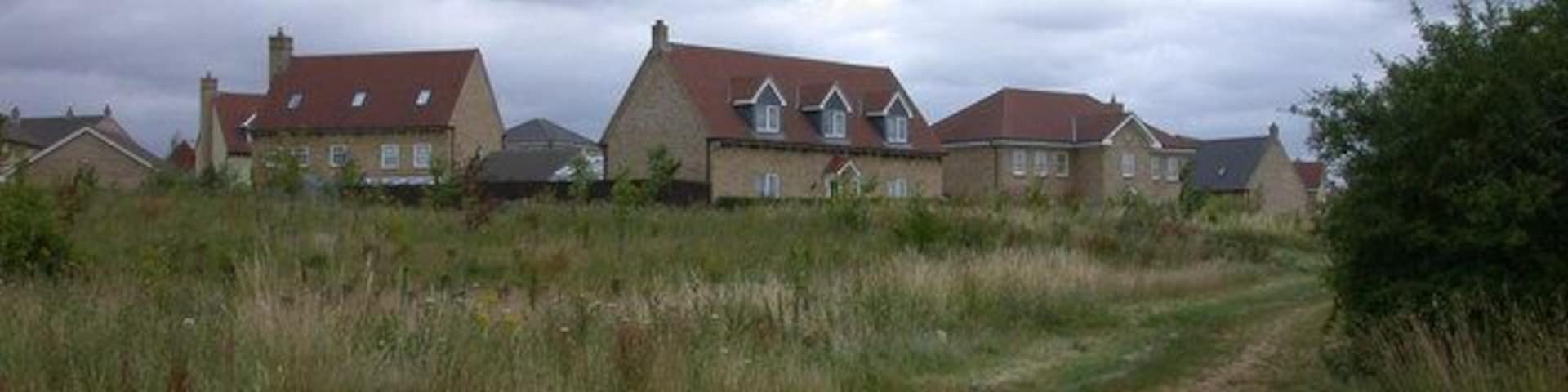 Bridleway passing Cambourne